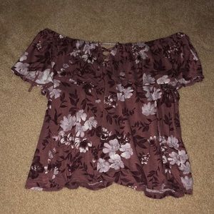 AMERICAN EAGLE Off the Shoulder Top